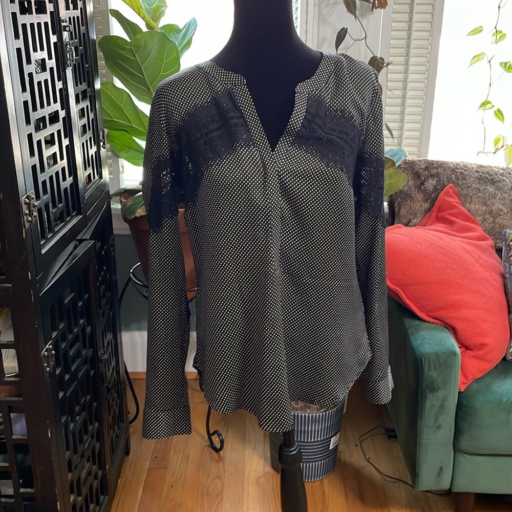 Ann Taylor Black and White Blouse
